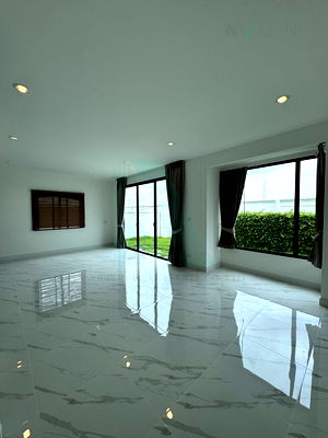 Houses for rent : 🚩 For Rent 2-story Twin house COMO BIANCA II BANGNA 3 bedroom 3 bathroom
