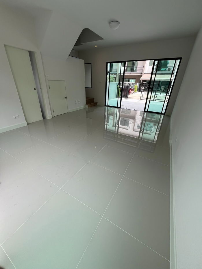picture SALE! Baan Klang Muang Ramintra / Nearby Fashion Island - 11/27