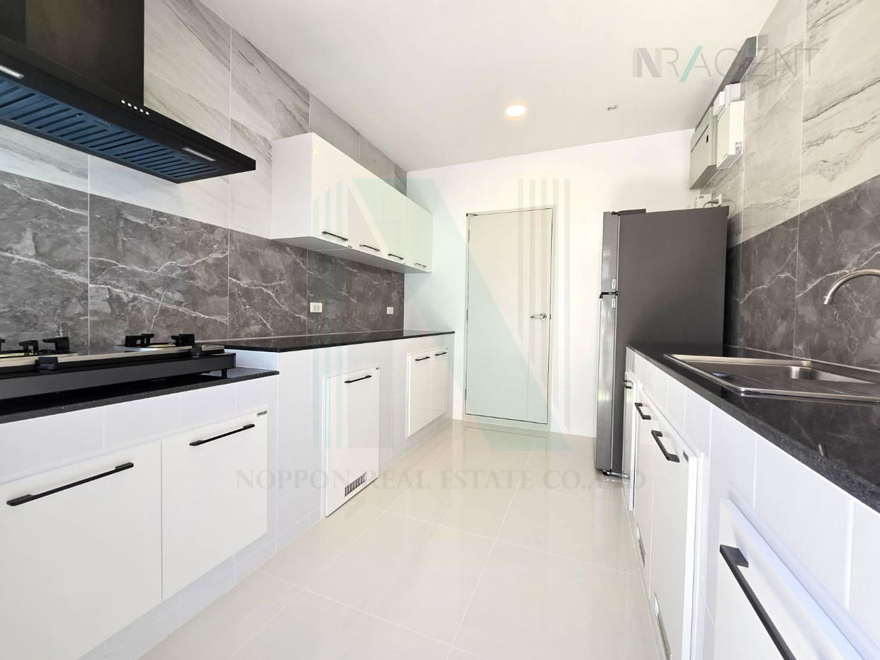 picture 🎉 For Rent 2-story House CENTRO BANGNA 2 4 bedroom 5 bathroom - 4/8