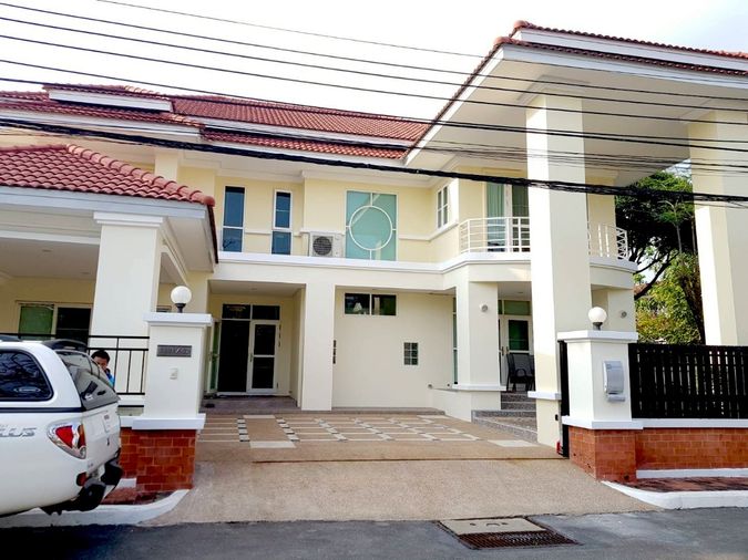ขายบ้านเดี่ยว 5 ห้องนอน 23 ตร.ม. 23 ตร.ว. นันทวัน สุขุมวิท
