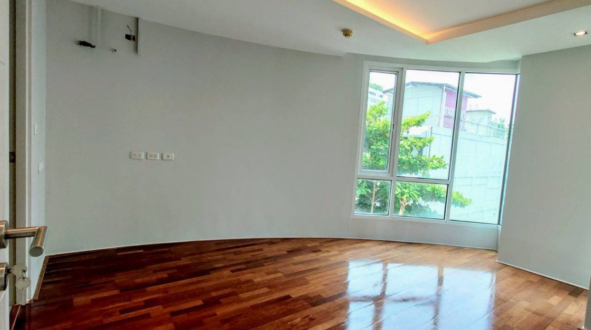 picture Condo for Sale Beverly 33, 1 bedroom - 5/24