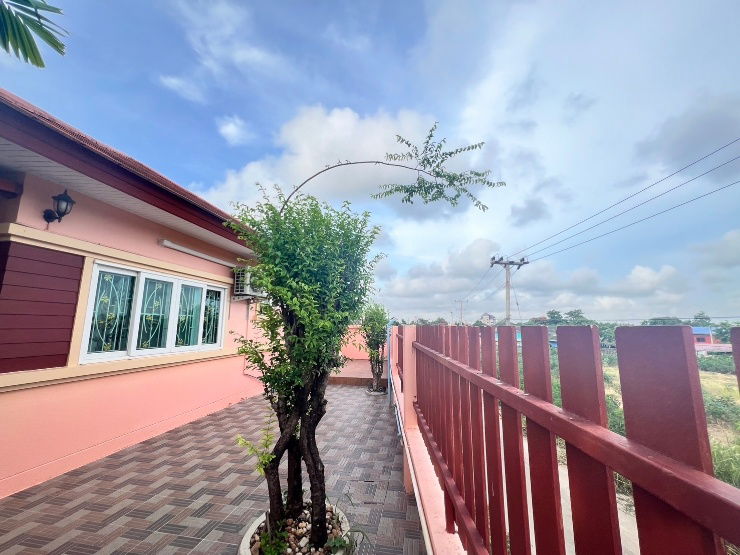 รูป ขาย / เช่า บ้านเดี่ยวชั้นเดียว ใกล้สนามบิน บ้านสวย 55 ตร.วา
3 นอน 2 น้ำ ทำเลดี เดินทางสะดวก - รูปที่ 5/10