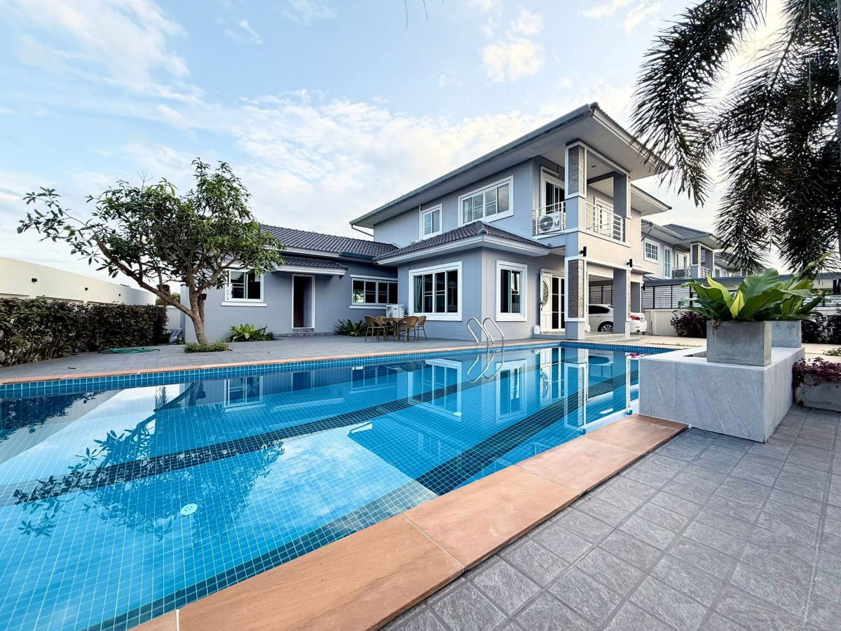 picture Pool villa House for  Rent !5bed , Near MaeKuang Market, Near Central  Chiangmai ChiangMai  - 1/24