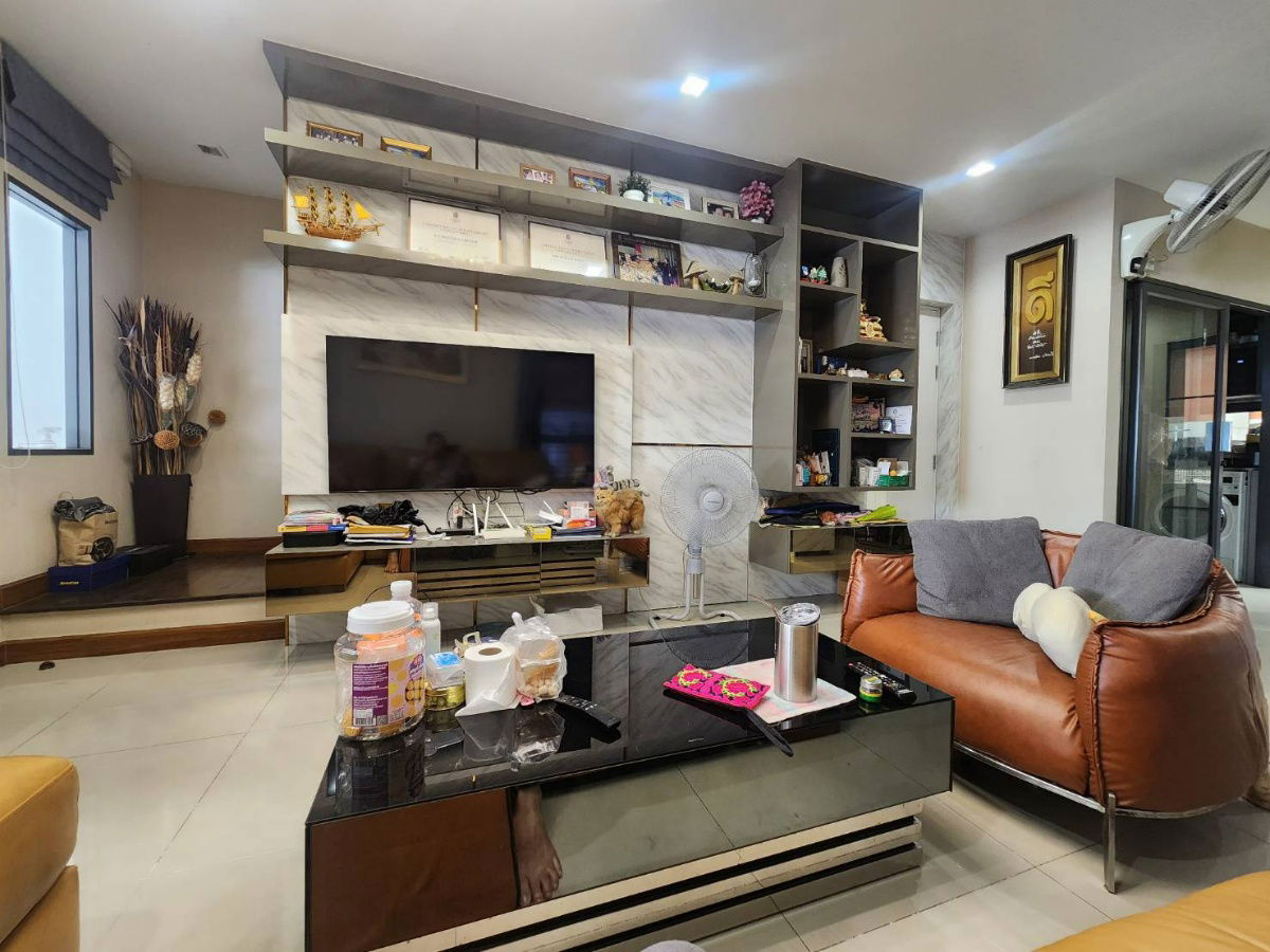 picture Townhouse for sale, 4 floors, corner house, built-in decoration throughout the house, Nakniwat Road 48 - 6/20