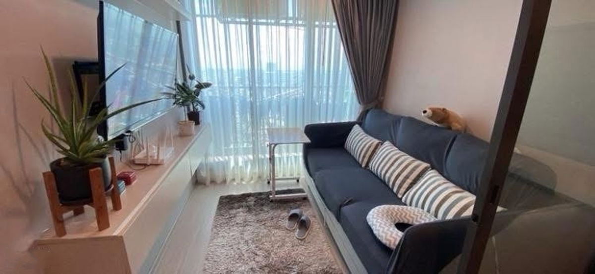 picture Code: KJ7722  for rent Life Ladprao // Line ID: @kjcondo (with @) // - 1/17