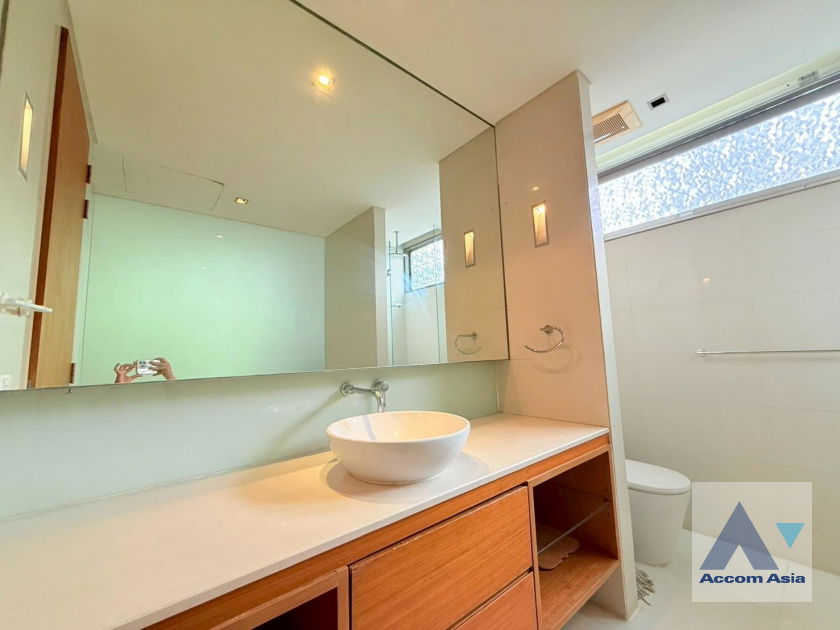 picture 🔼🔽 AccomA 📩 Domus Condominium - 11/17