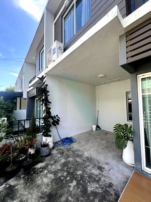 Townhouses for sale เทสโก้โลตัส บางพลี : 🎉 For Sell Town house THE COLORS BANGNA-WONGWAEN 2-story 3 bedroom 2 bathroom