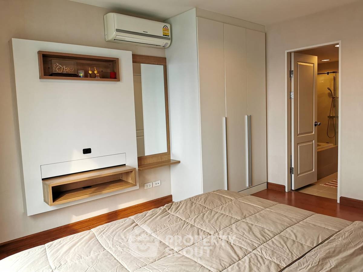 picture 3-BR Condo at Belle Grand Rama 9 near MRT Phra Ram 9 (ID 1550593) - 4/16