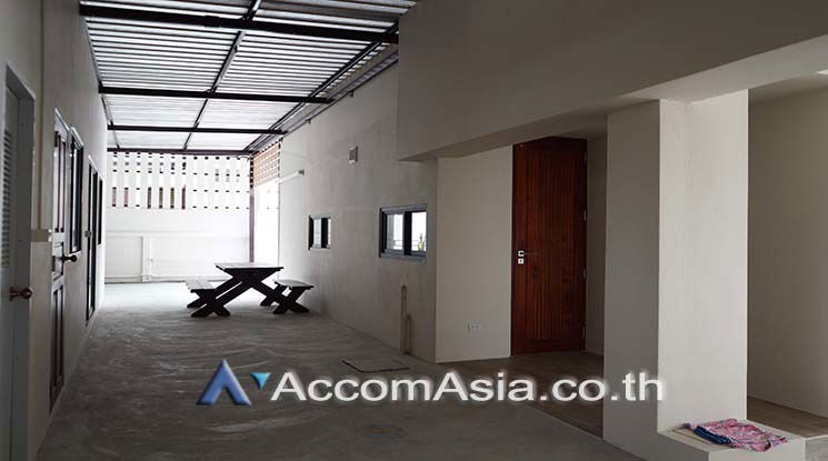 รูป 🔼🔽 AccomA 📩 Pet friendly,Home Office 3 BR House in Chong Nonsi (AA25935) - รูปที่ 19/19