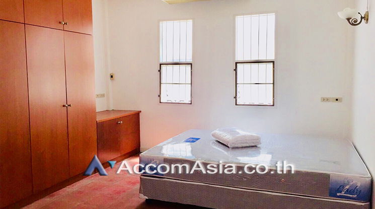 picture 🔼🔽 AccomA 📩  3 BR House in  (AA25432) - 3/13