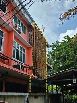 Urgent Sale!!! 3-Storey Commercial Building 📍 Soi Somdet Phra Chao Taksin 21 (Soi Wat Ratchawarin 43)