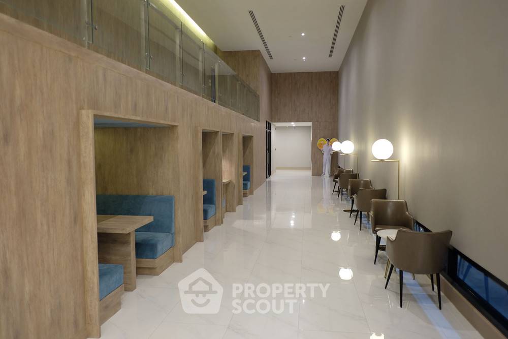 picture 1-BR Condo at Knightsbridge Phaholyothin Interchange in Anusawari (ID 307513) - 1/13