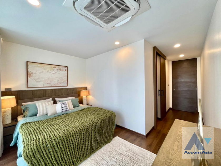 รูป 🔼🔽 AccomA 📩  3 BR Townhouse in Si Lom (AA38225) - รูปที่ 13/19