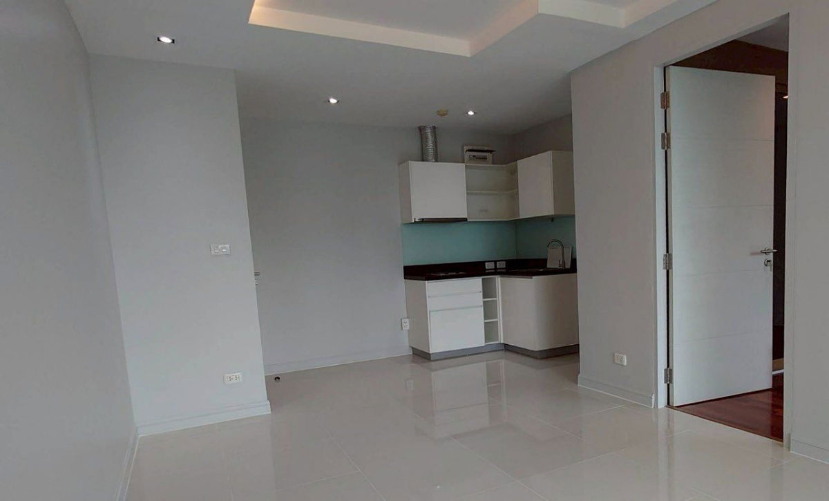 picture 🟢For Sell🟢Beverly 33 Sukhumvit 33, beautiful room, fully furnished, 📱ADD LINE @nathong97 (reply ⚡ 24 Hr) P530 - 9/25