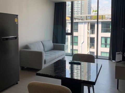 ให้เช่า ควินทารา ทรีเฮาส์ สุขุมวิท 42 1 ห้องนอน ชั้น 8 อาคาร A ใกล้ BTS เอกมัย