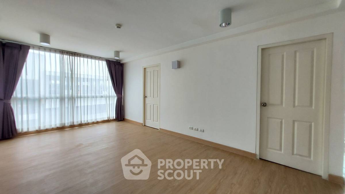 picture 2-BR Condo at Chateau In Town Major Ratchayothin 2 near BTS Sena Nikhom (ID 2213997) - 1/7