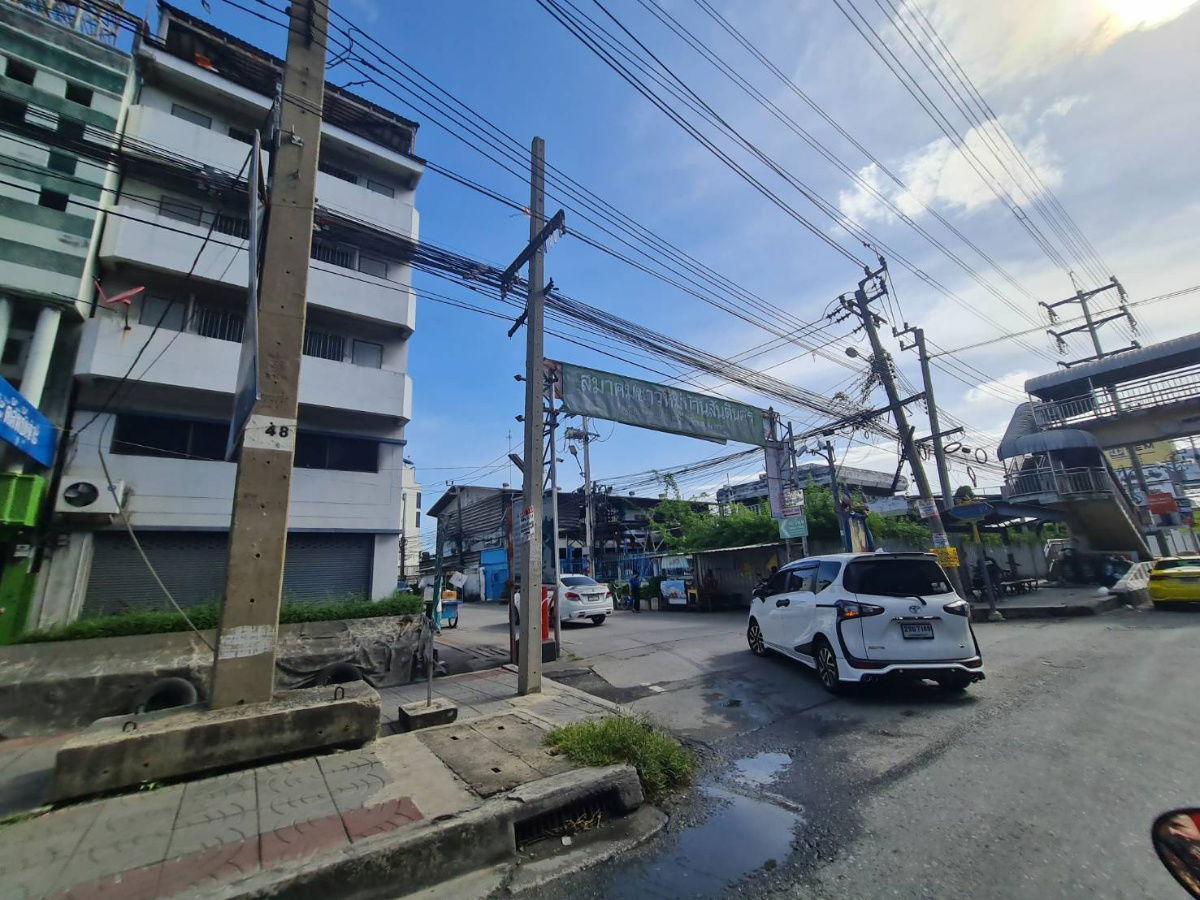picture Land for sale, Bangna, Km. 7, enter Soi Bangna-Trad 49 (Soi Santi Nakhon), 16 sq m per plot. - 23/24