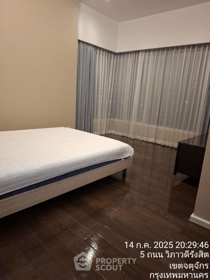 picture 2-BR Condo at The Saint Residences near MRT Phahon Yothin (ID 2214859) - 1/5
