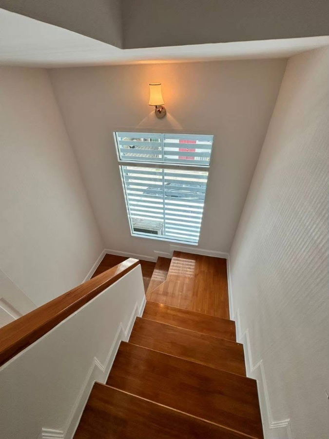 picture P0081 Modern 3-Storey Townhome for Sale - Metro Rama 9 Project - 9/13