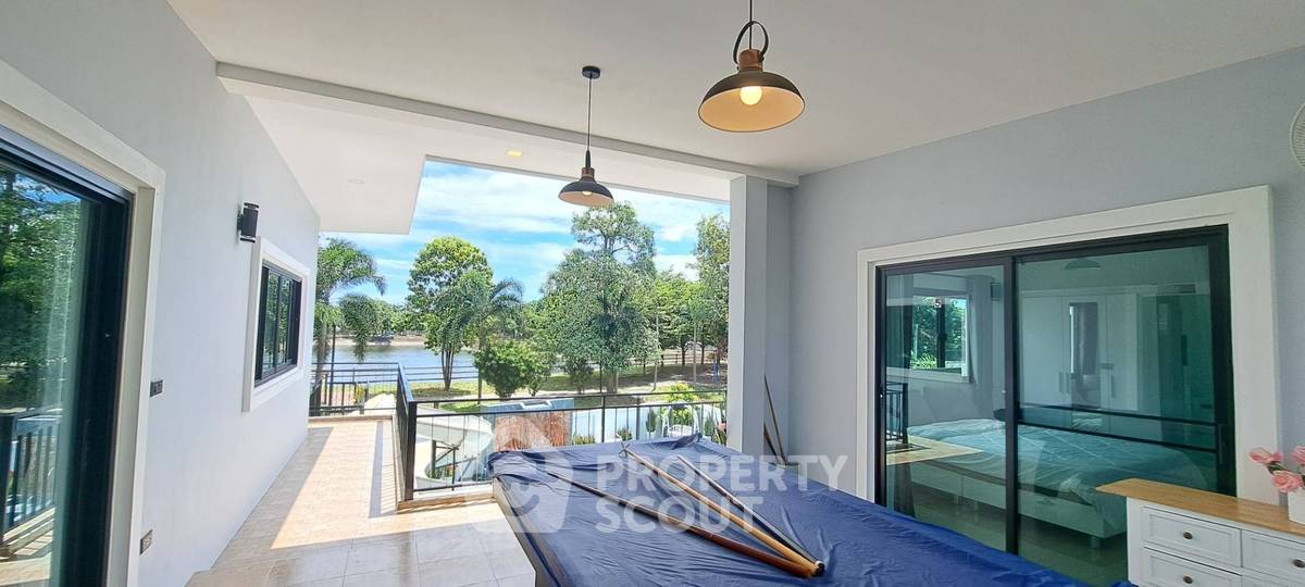 รูป วิลล่า 6-ห้องนอน ใกล้ เมืองพัทยา (ID 2215246) - รูปที่ 14/22