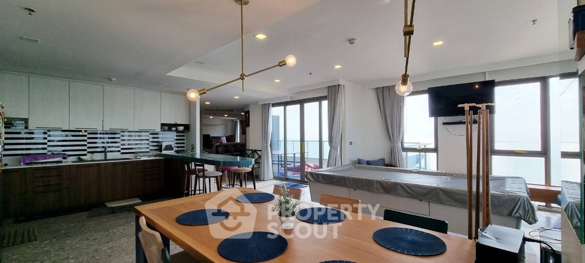 picture 3-BR Condo at Aeras Condo Pattaya close to Jomtien Beach (ID 2136056) - 9/25