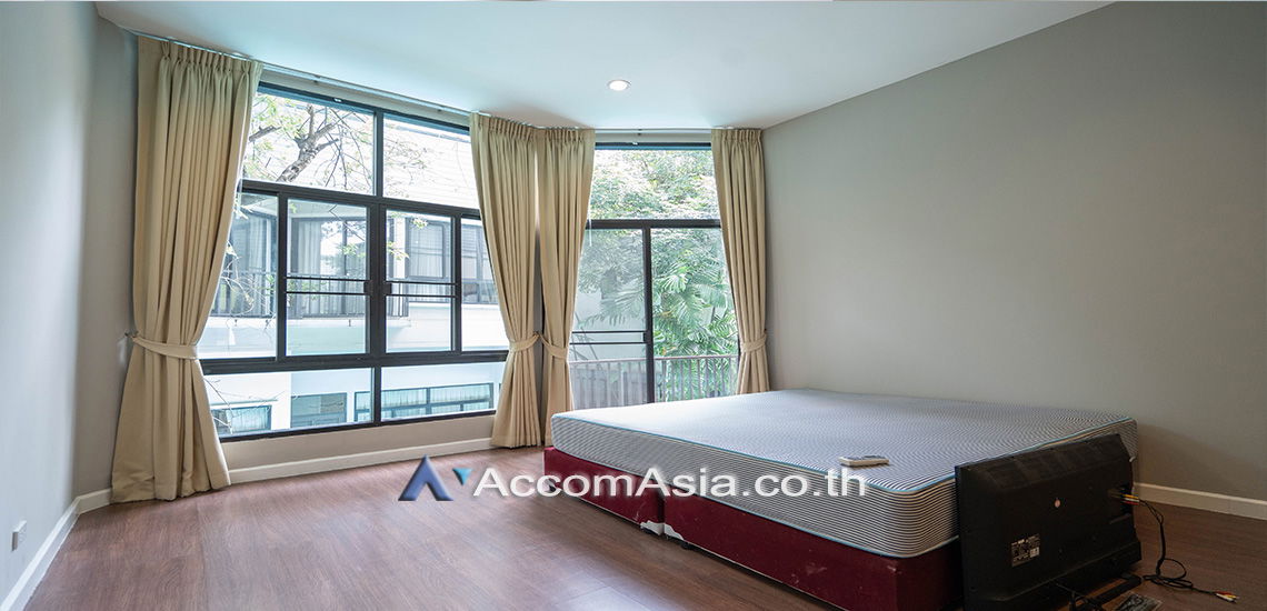 picture 🔼🔽 AccomA 📩 Pet friendly 4 BR House @The urban forestry residence (1914856) - 9/15