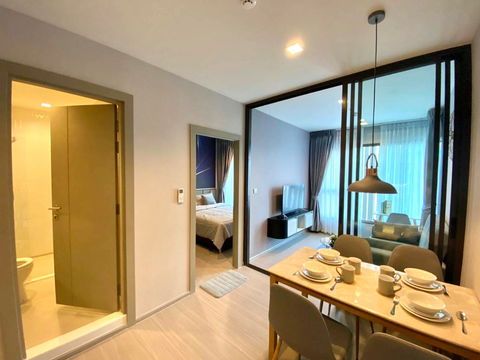 🔥 Corner 1 Bed Plus – Smart Space for Living & Working at Life asoke rama9🔥