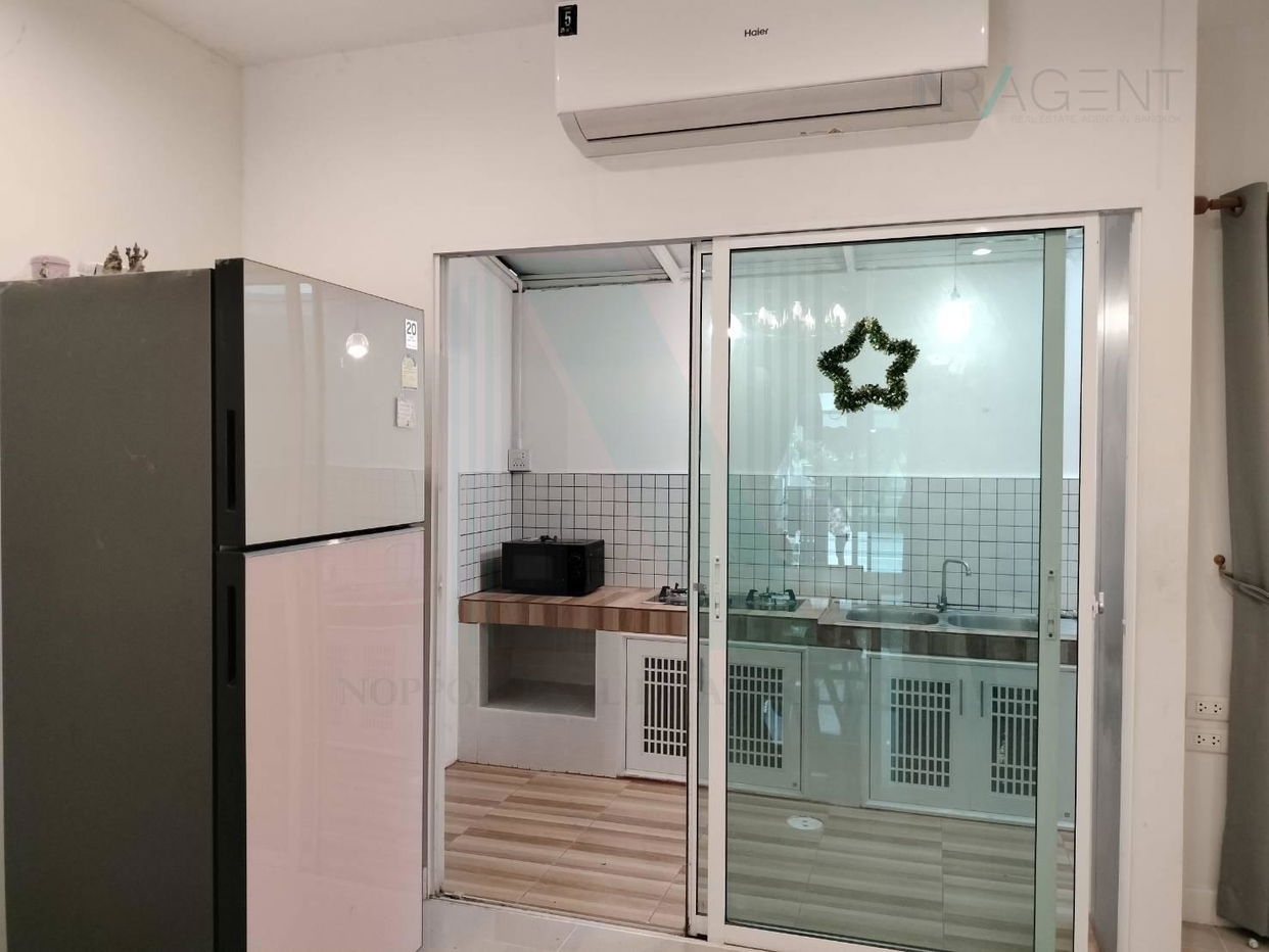 picture 📌 For Sell Town house SAMMAKORN AVENUE SUVARNABHUMI 3-story 4 bedroom 4 bathroom - 2/8