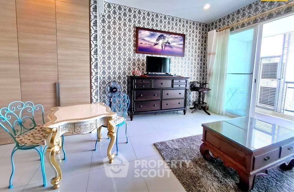 รูป คอนโด 1-ห้องนอน ที่ รีเฟล็คชั่น จอมเทียน บีช พัทยา ใกล้ เมืองพัทยา (ID 2216011) - รูปที่ 15/23
