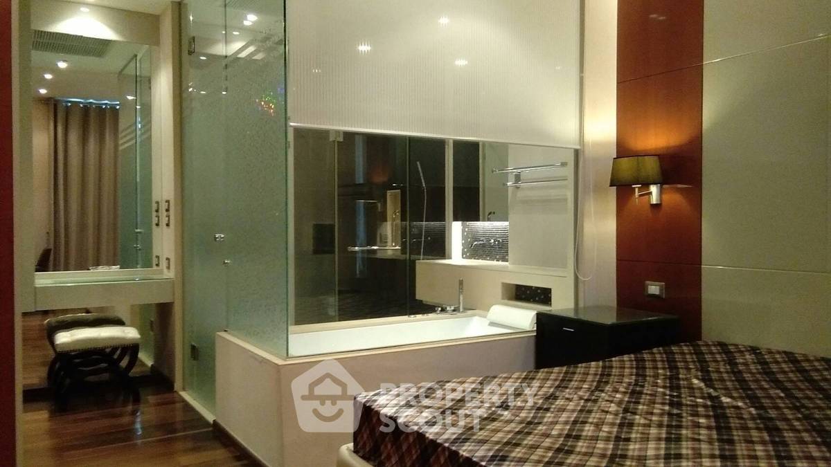 รูป คอนโด 1-ห้องนอน ที่ ดิ แอดเดรส สุขุมวิท 28 ใกล้ BTS พร้อมพงษ์ (ID 1908066) - รูปที่ 5/6