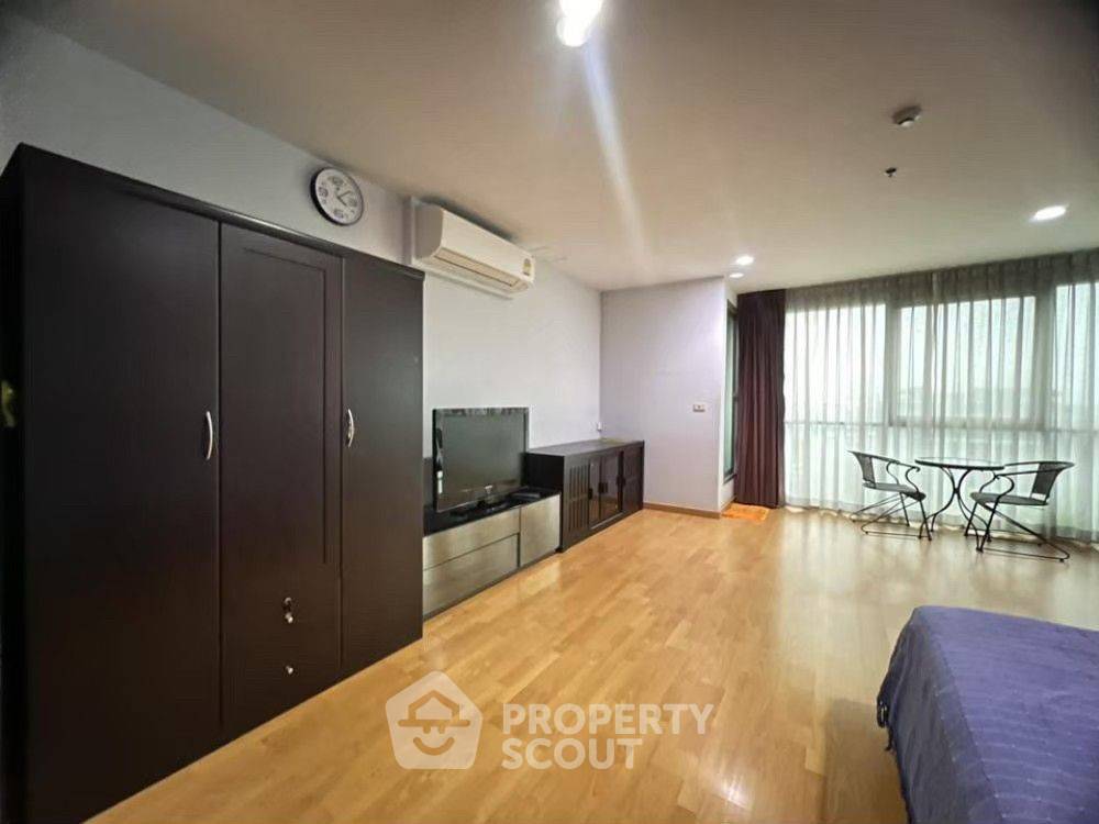รูป คอนโด 1-ห้องนอน ที่ เซ็นต์หลุยส์ แกรนด์เทอเรส คอนโดมิเนียม ใกล้ BTS เซนต์หลุยส์ (ID 785581) - รูปที่ 2/8