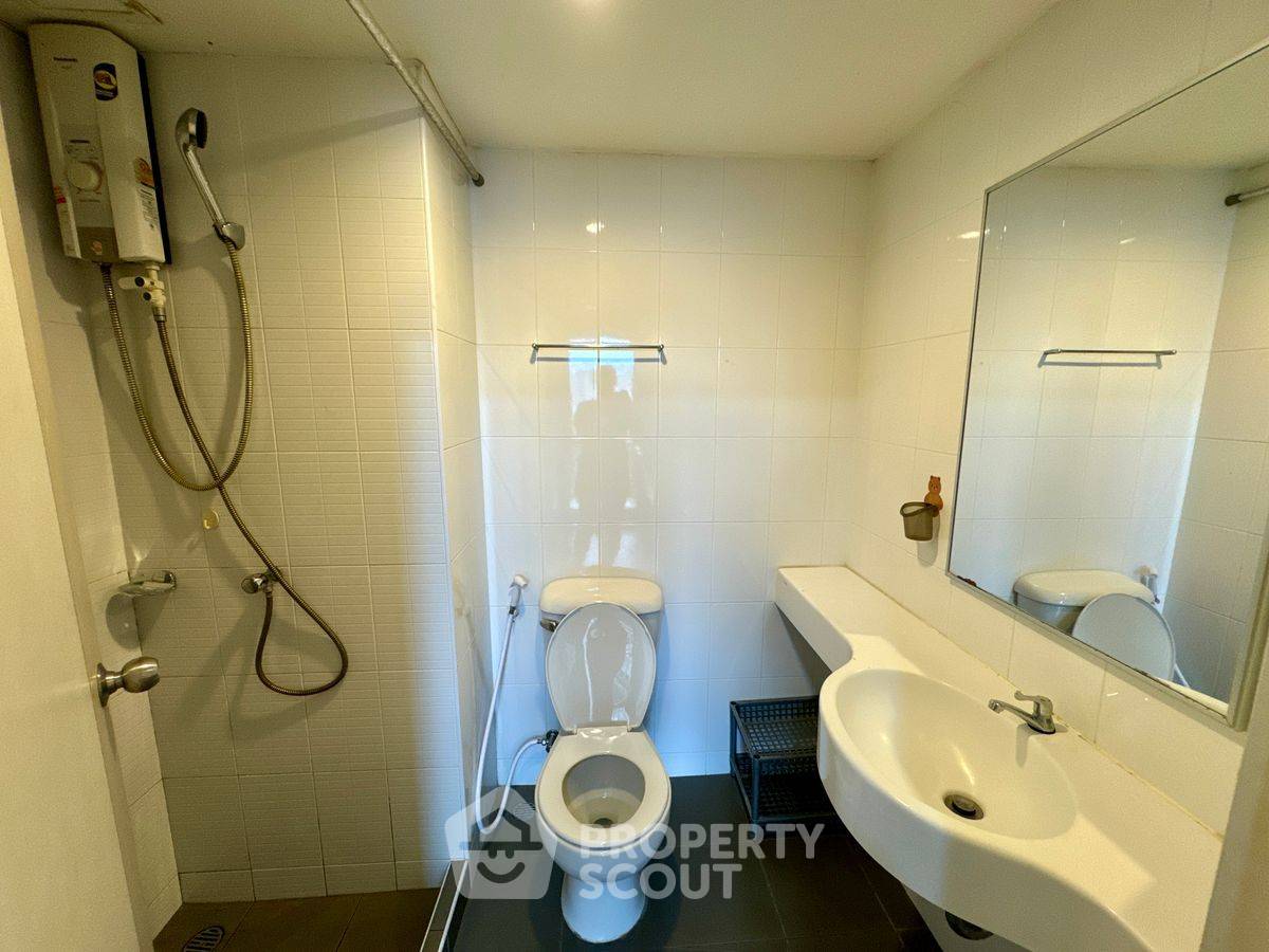 รูป คอนโด สตูดิโอ ที่ ลุมพินี คอนโดทาวน์ รามอินทรา - ลาดปลาเค้า ใน อนุสาวรีย์ (ID 2217036) - รูปที่ 10/13