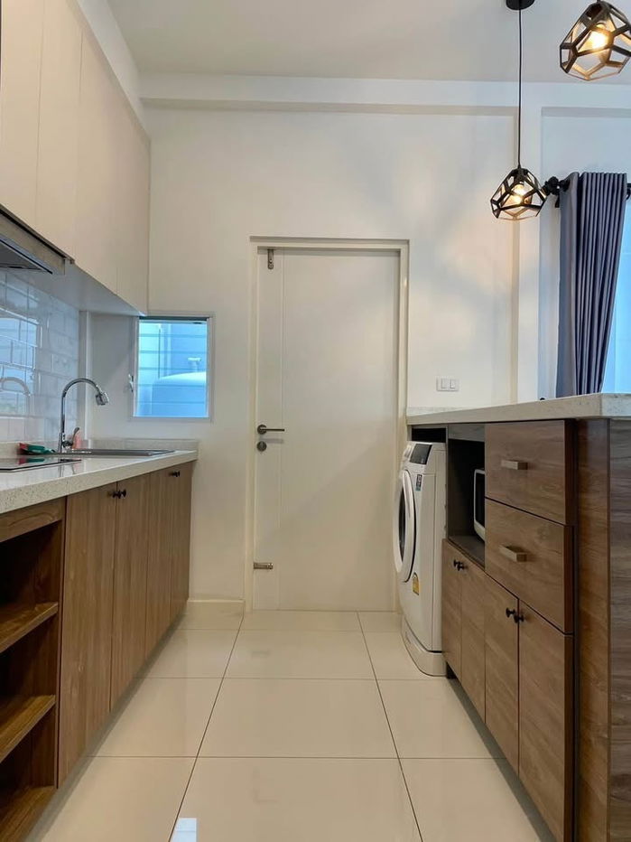 รูป บ้านให้เช่า Indy2 Bangna Ramkhamhaeng 2 พร้อมเข้าอยู่สนใจติดต่อ Line @goodmanpro หรือ โทร 0999029192 - รูปที่ 9/12