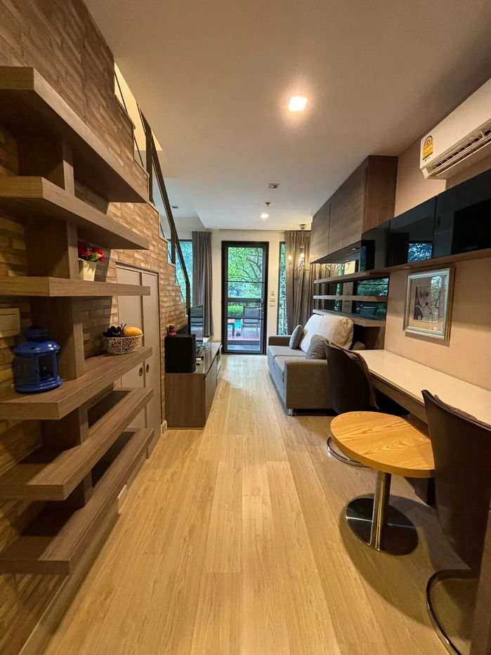 รูป ให้เช่าคอนโดห้อง Duplex IDEO Mobi Sukhumvit 81 ใกล้ BTS อ่อนนุช | ติดต่อคุณทีเค Line ID @637ilhsj - รูปที่ 1/22