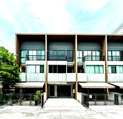 ขายทาวน์โฮม : ขายบ้านกลางเมือง ราชพฤกษ์ ตรงข้ามเซ็นทรัลเวสต์วิลล์ ราคา 6.19 ล้านบาท 