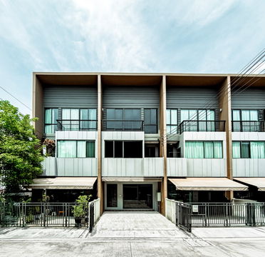 ขายบ้านกลางเมือง ราชพฤกษ์ ตรงข้ามเซ็นทรัลเวสต์วิลล์ ราคา 6.19 ล้านบาท 