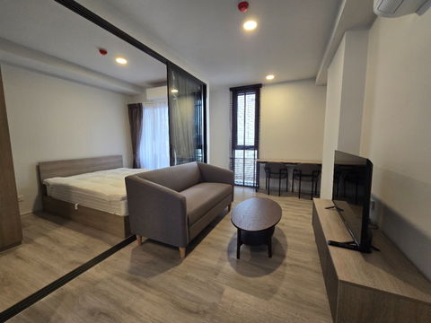 Condo for rent: Quintara ratchada, ready to move in. If interested, contact Line @goodmanpro or call 0999029192.