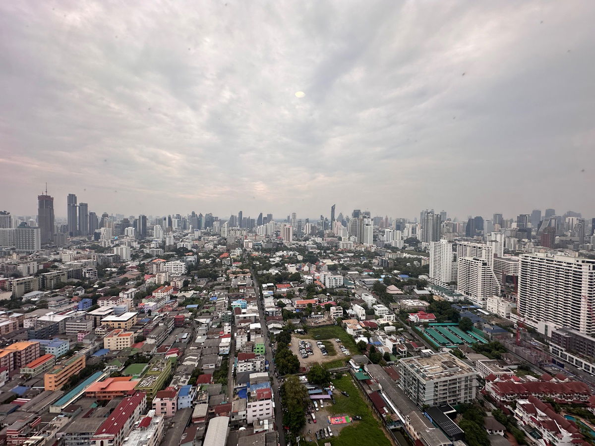 picture For rent CLOUD Thonglor Phetchaburi (1bed+) 1 bedroom, 1 bathroom, 1 extra room, 38 sqm. fully furnished. - 10/11