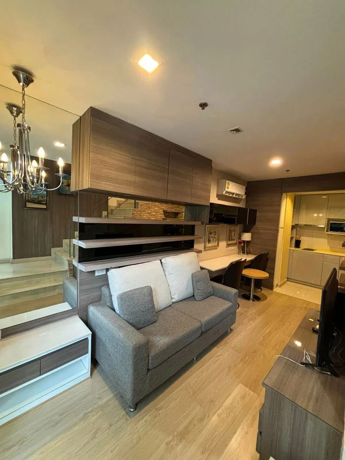รูป ให้เช่าคอนโดห้อง Duplex IDEO Mobi Sukhumvit 81 ใกล้ BTS อ่อนนุช | ติดต่อคุณทีเค Line ID @637ilhsj - รูปที่ 6/22