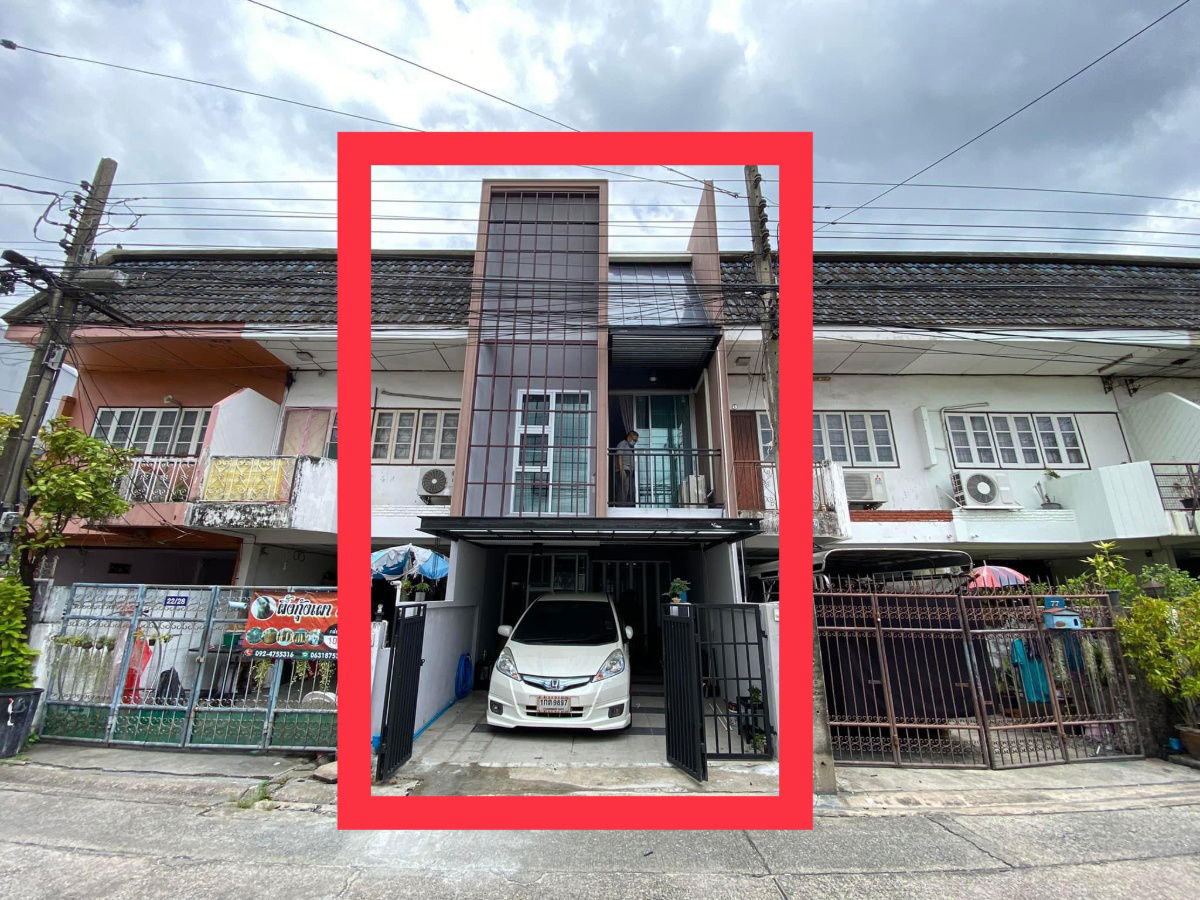 picture [For Sale] 2-story townhouse, Loft style – Chokchai 4 Lat Phrao area. - 1/14