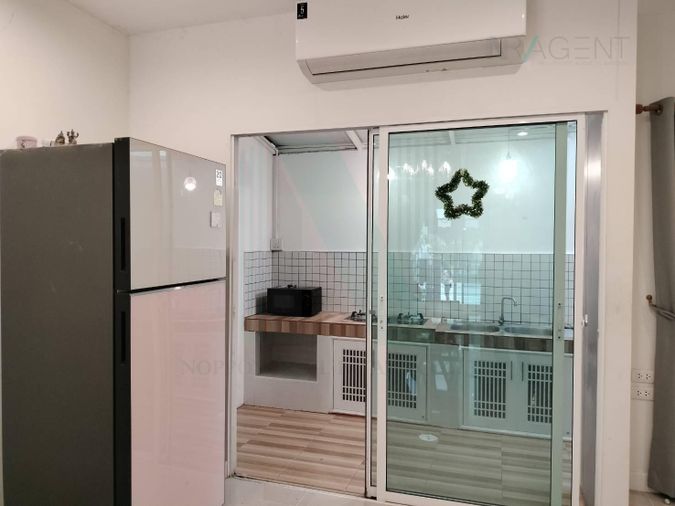 4-bed townhouse for sale, 247 sqm, 62 sq wah, Sammakorn Avenue Suvarnabhumi