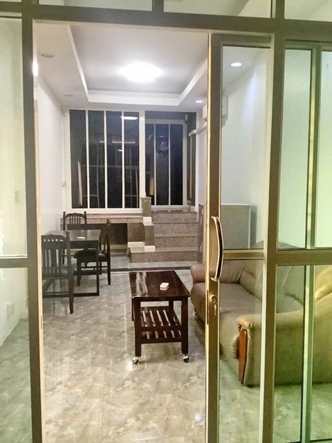 picture ARL HuaMak 3 km. Krungthep Kreetha 5-13 5bed The Cheapest MRT Sri Kreetha 1.5km. Home office for ren - 6/8