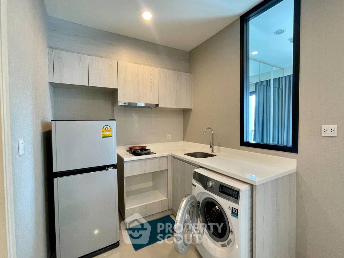 picture 1-BR Condo at Life Asoke near ARL Makkasan (ID 1464712) - 5/12