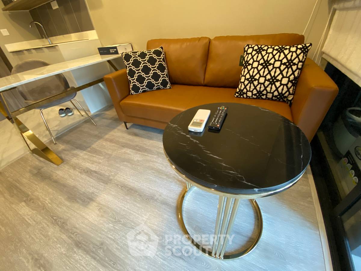 picture 1-BR Condo at Ideo Mobi Asoke near MRT Phetchaburi (ID 697588) - 2/11