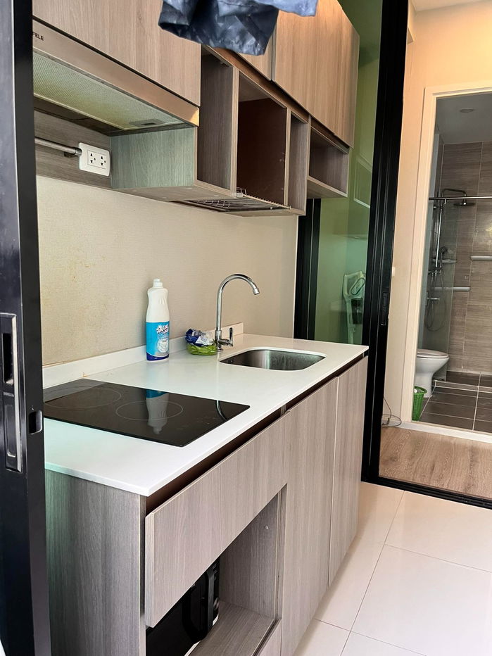 picture Knightsbridge Collage Ramkhamhaeng Urgent rent!! Very spacious and beautiful room. Ask for more information. - 4/6