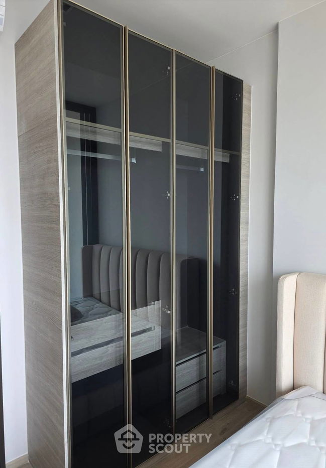 picture 1-BR Condo at The Crest Park Residences near MRT Phahon Yothin (ID 2101085) - 2/8