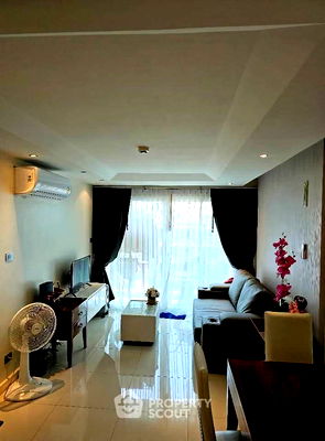 Condos for sale Terminal 21 Pattaya : 1-BR Condo at Sunset Boulevard Residence 2 close to Phratamnak (ID 2147558)