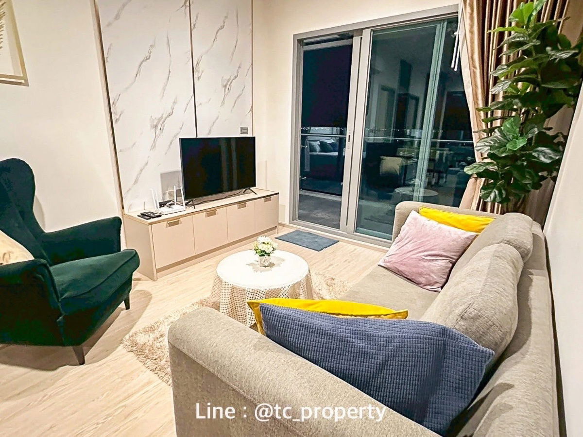 picture For Rent : The symphony 2 bedroom Seaview  - 7/18