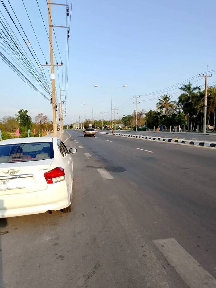 รูป ที่ดิน10ไร่ อุทัยธานี ริมถนนหลวง 4 เลน หน้ากว้าง 80 เมตร - รูปที่ 2/7