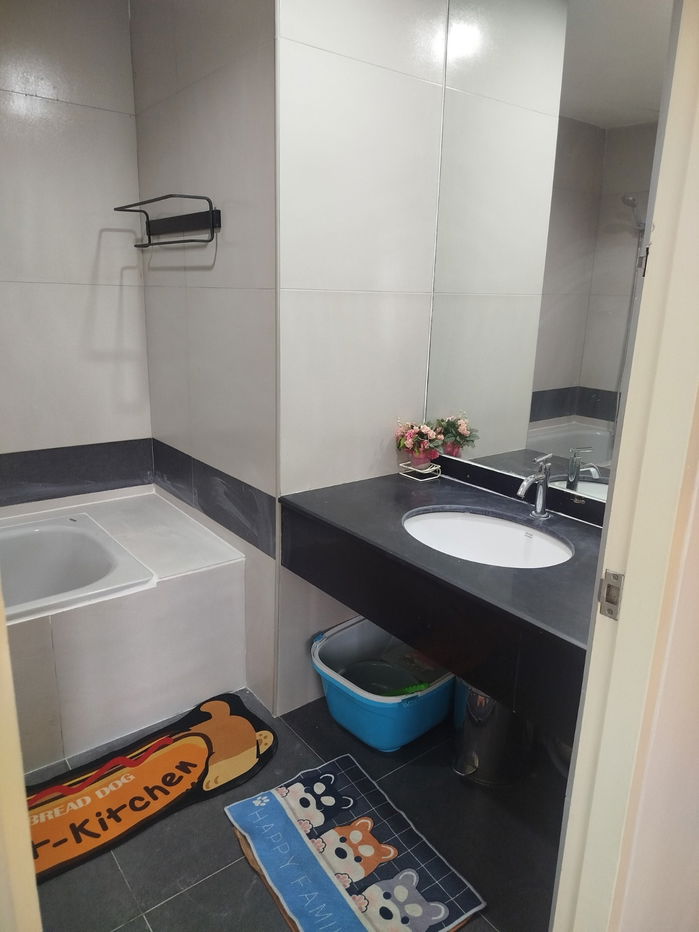 picture WS1525 🐶🐱 Pet Friendly Condo! Live with dogs and cats! Wittayu Complex Condo near BTS Phloen Chit, only 30,000 baht/month - 15/30